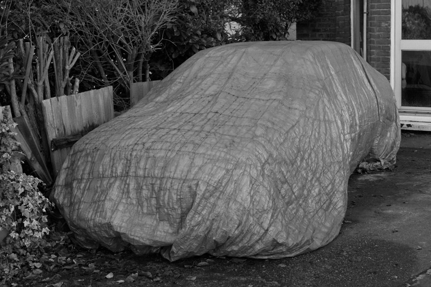 mind_09_car_3045_300