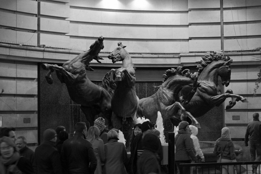 mind_09_fountain_3045_300